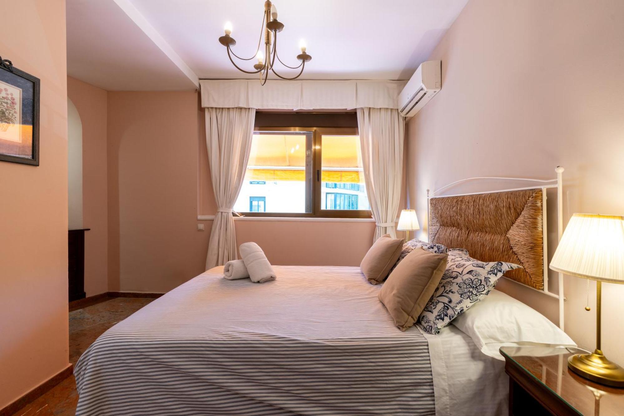 Penthouse!!! Center Of Seville!!! 2 Bedroom + 2 Bath!!! מראה חיצוני תמונה